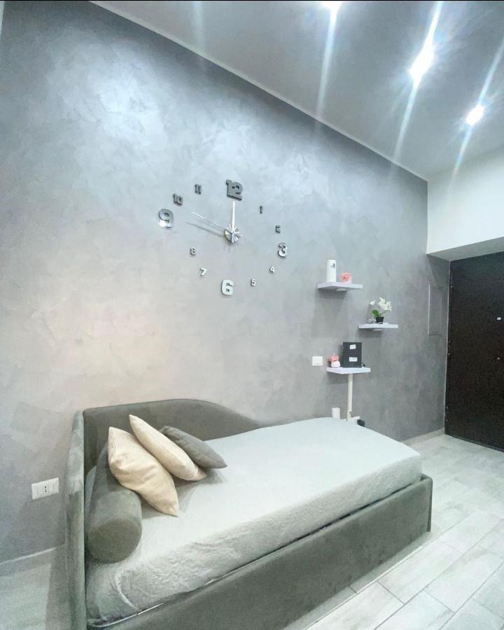 1 Amore Romantica Casa Centrale, Silenziosa Ristrutturata Napoli Bagian luar foto
